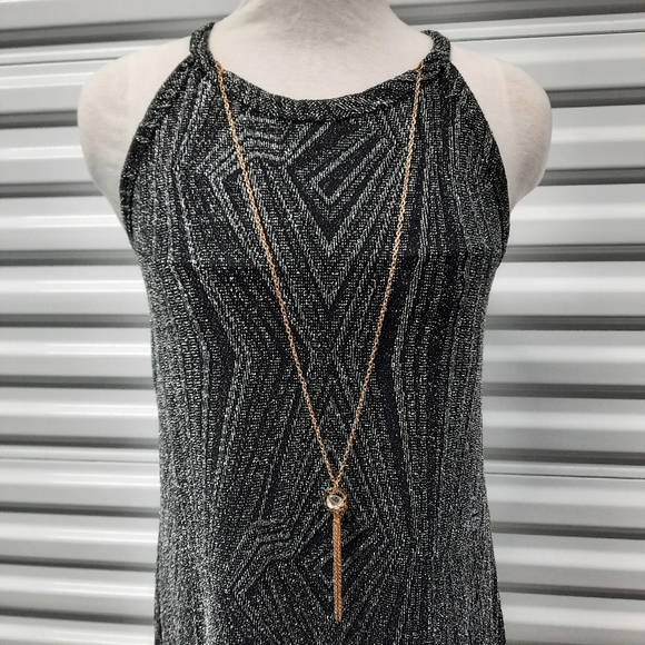 Forever Rose Couture Dress - Picture 2 of 7